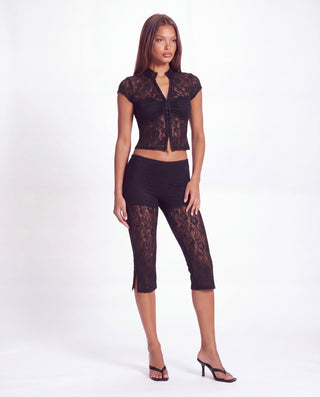 KNEE DEEP CAPRI PANTS IN LACE