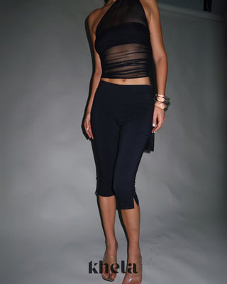 Knee Deep Capri Pants