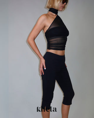 Knee Deep Capri Pants