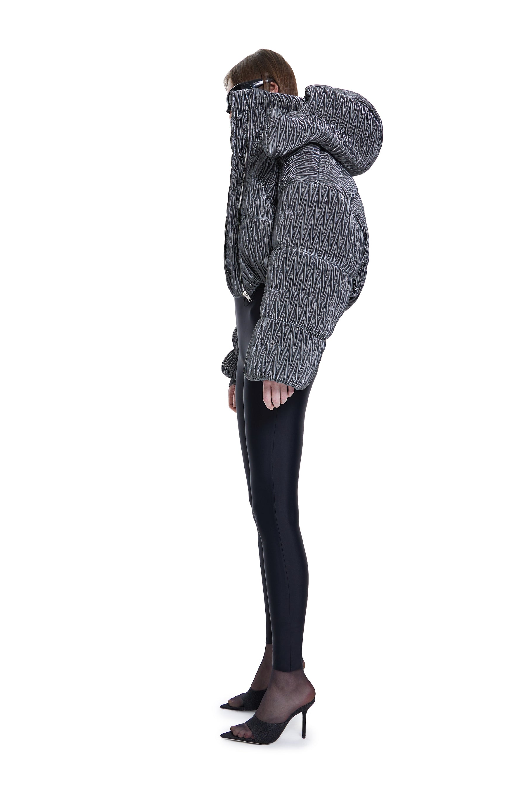 Khelan Puffer Jacket in Gray